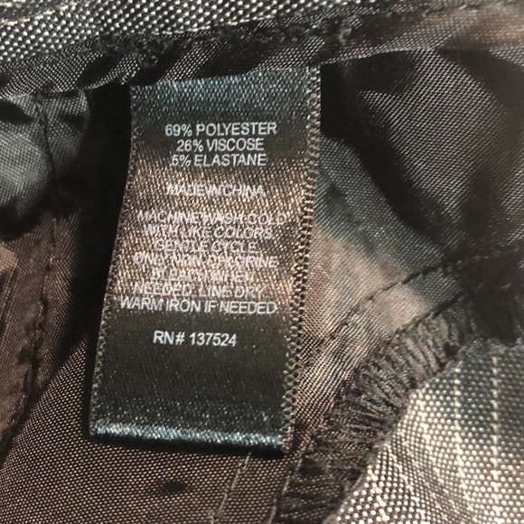 Express editor gray, size 6, pants with straight vertical lines - Picture 12 of 12